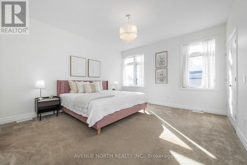 938 Woodroffe Avenue, Ottawa, ON - Indoor Photo Showing Bedroom