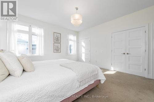 938 Woodroffe Avenue, Ottawa, ON - Indoor Photo Showing Bedroom