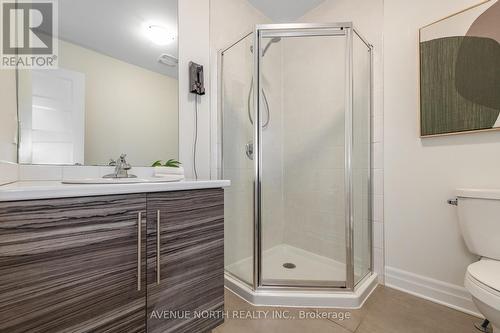 938 Woodroffe Avenue, Ottawa, ON - Indoor Photo Showing Bathroom