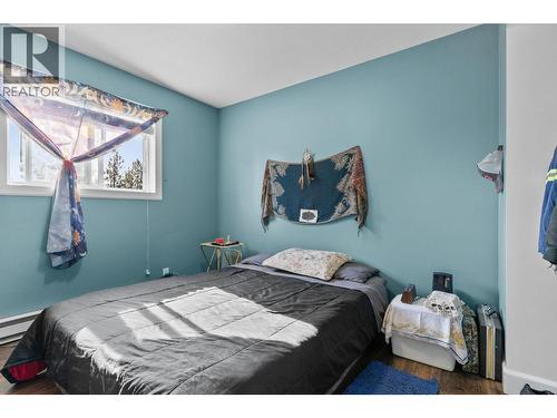 3830 Gellatly Road S, West Kelowna, BC - Indoor Photo Showing Bedroom