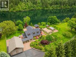 906 JAMES Road Shoreacres, BC V1N 4P8