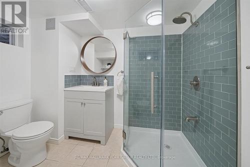 59 Grove Park Crescent, Toronto, ON - Indoor Photo Showing Bathroom
