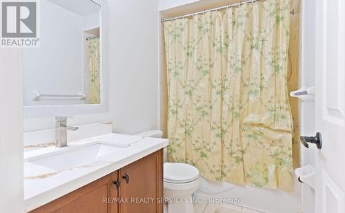 107 Frenchpark Circle, Brampton, ON - Indoor Photo Showing Bathroom