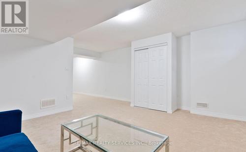 107 Frenchpark Circle, Brampton, ON - Indoor Photo Showing Other Room