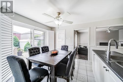 21 Berrydown Drive, Caledon, ON - Indoor Photo Showing Dining Room