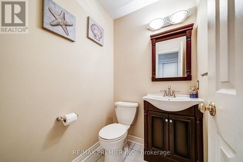 21 Berrydown Drive, Caledon, ON - Indoor Photo Showing Bathroom
