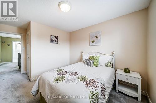21 Berrydown Drive, Caledon, ON - Indoor Photo Showing Bedroom