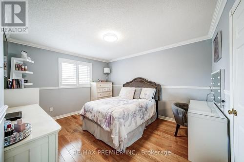 21 Berrydown Drive, Caledon, ON - Indoor Photo Showing Bedroom