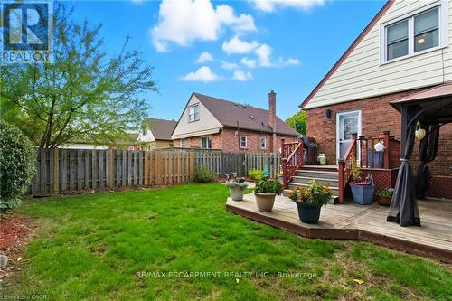 91 East 42Nd Street, Hamilton, ON - Outdoor