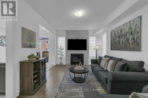 258 Harding Park Street, Newmarket, ON - Indoor Photo Showing Living Room With Fireplace