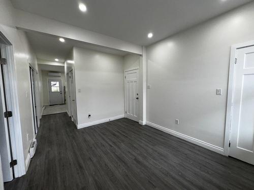 Salon - 4533 Rue Wellington, Montréal (Verdun/Île-Des-Soeurs), QC - Indoor Photo Showing Other Room