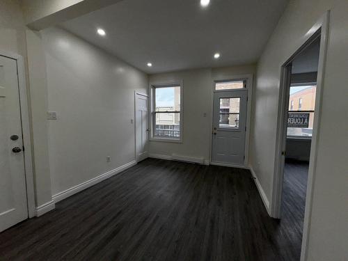 Salon - 4533 Rue Wellington, Montréal (Verdun/Île-Des-Soeurs), QC - Indoor Photo Showing Other Room