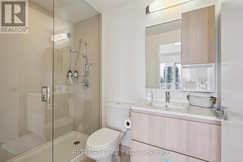 2403 - 36 Park Lawn Road, Toronto, ON - Indoor Photo Showing Bathroom