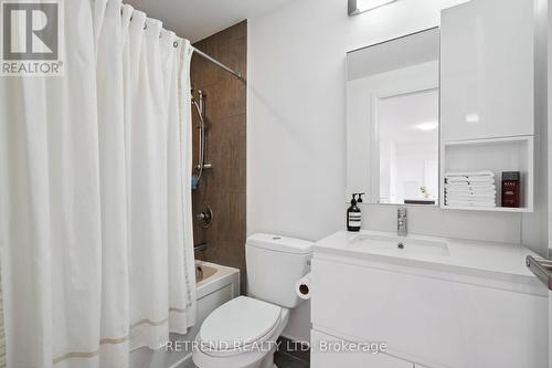 2403 - 36 Park Lawn Road, Toronto, ON - Indoor Photo Showing Bathroom