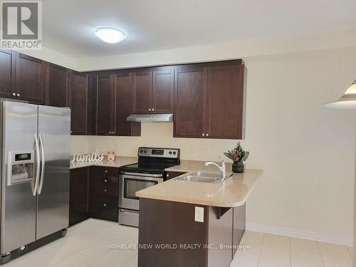 38 Prebble Drive, Markham, ON - Indoor Photo Showing Kitchen With Double Sink