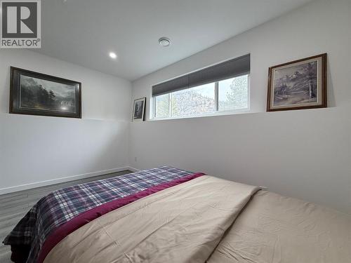 8779 Mountain View Street, Canal Flats, BC - Indoor Photo Showing Bedroom