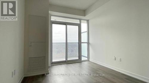 2903 - 8 Interchange Way, Vaughan, ON - Indoor Photo Showing Other Room