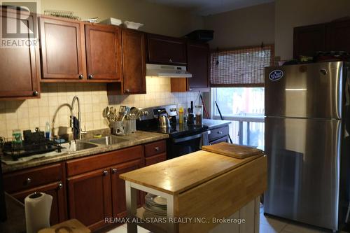 26 Niagara Street, Hamilton, ON - Indoor Photo Showing Kitchen With Double Sink