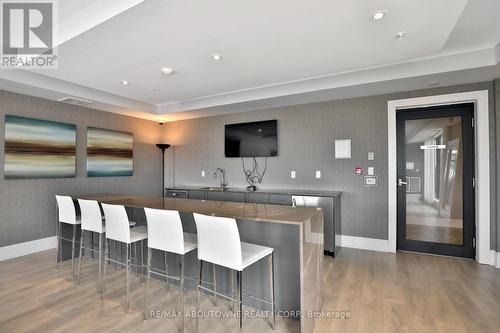 103 - 128 Garden Drive, Oakville, ON - Indoor Photo Showing Dining Room