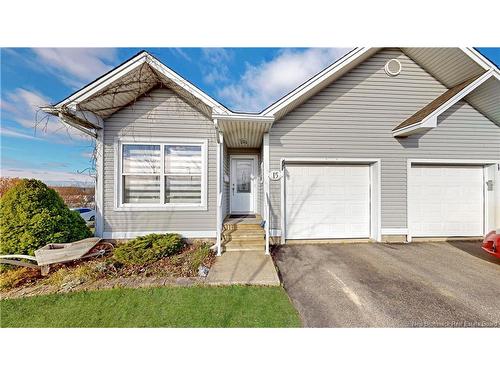 15 Saint Peters Crt, Saint John, NB 