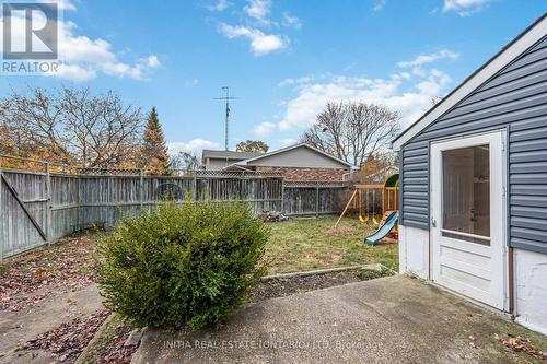856 Devine Street, Sarnia, ON - Outdoor