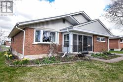 13 WESTMOUNT CRESCENT  Welland (Prince Charles), ON L3C 2S5