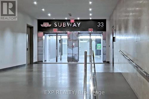 3211 - 1 Bloor Street E, Toronto, ON - Indoor Photo Showing Other Room