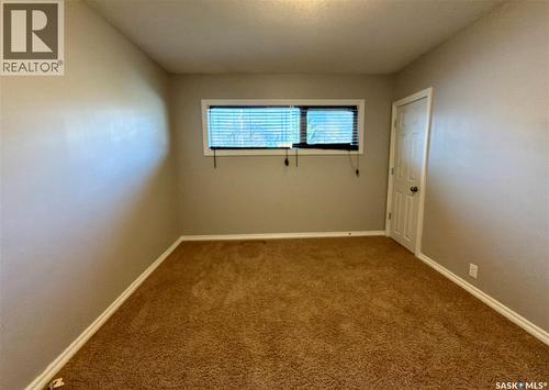 212 Garnet Street, Regina, SK - Indoor Photo Showing Other Room