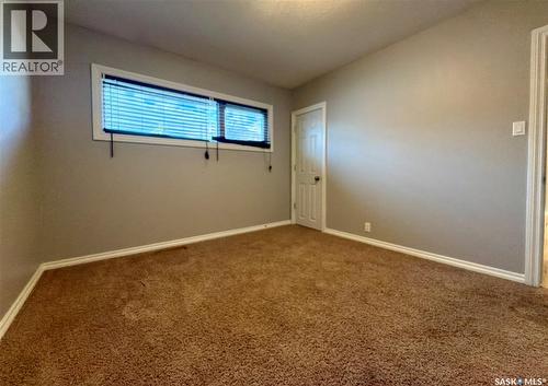 212 Garnet Street, Regina, SK - Indoor Photo Showing Other Room