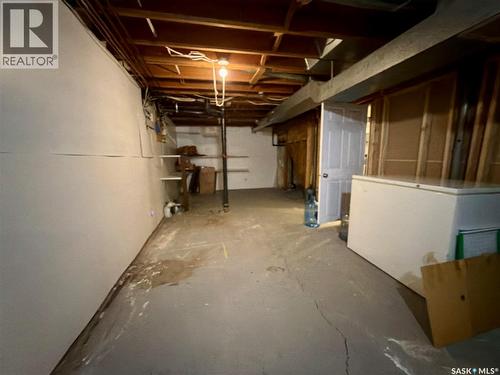 212 Garnet Street, Regina, SK - Indoor Photo Showing Basement