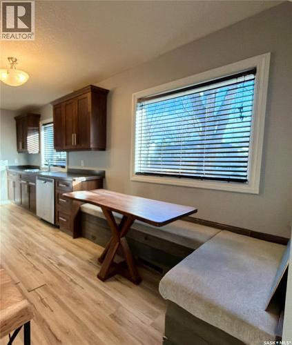 212 Garnet Street, Regina, SK - Indoor