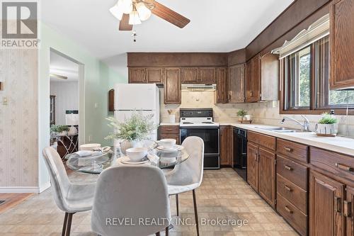 126 Pinewood Boulevard, Kawartha Lakes (Carden), ON - Indoor