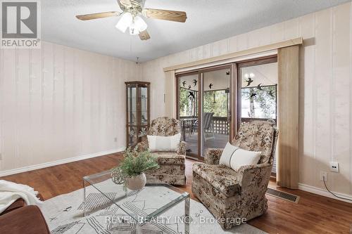 126 Pinewood Boulevard, Kawartha Lakes (Carden), ON - Indoor Photo Showing Living Room
