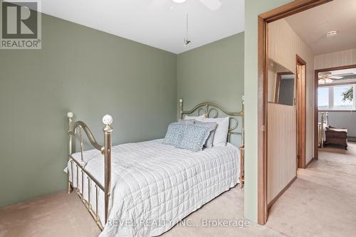 126 Pinewood Boulevard, Kawartha Lakes (Carden), ON - Indoor Photo Showing Bedroom
