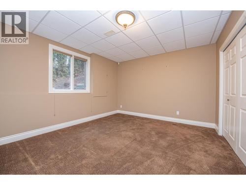 7903 Lakeview Drive, Coldstream, BC - Indoor Photo Showing Other Room