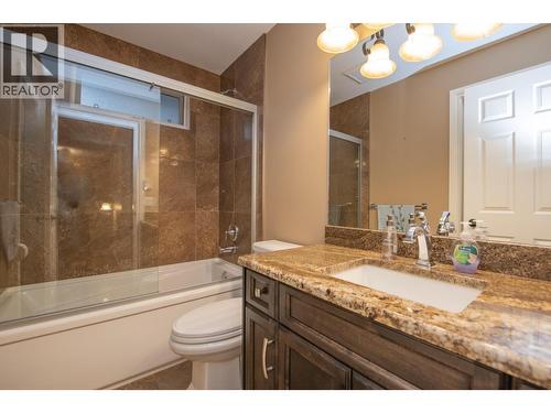 7903 Lakeview Drive, Coldstream, BC - Indoor Photo Showing Bathroom