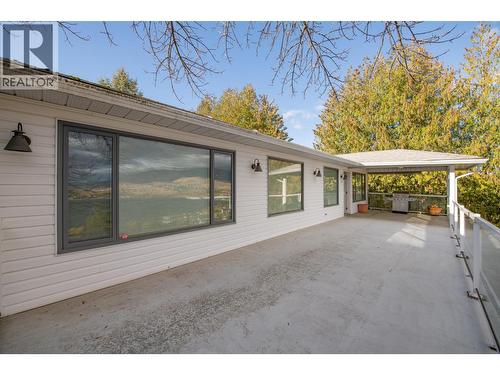 7903 Lakeview Drive, Coldstream, BC - Outdoor