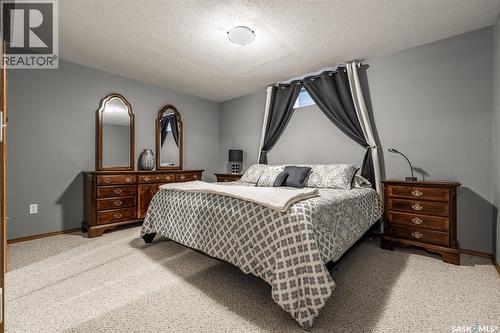 638 Hurley Crescent, Saskatoon, SK - Indoor Photo Showing Bedroom