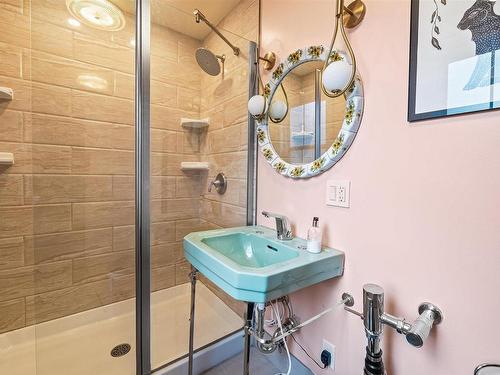 132 Prince Albert Road, Dartmouth, NS 