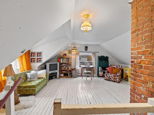 132 Prince Albert Road, Dartmouth, NS 