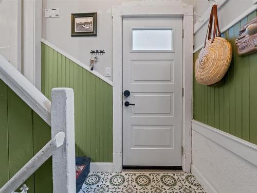 132 Prince Albert Road, Dartmouth, NS 