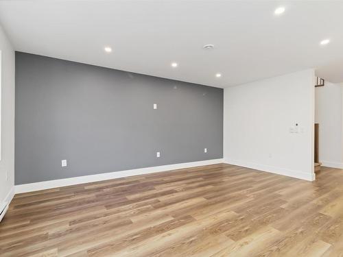 8 Miller Road, Elmsdale, NS 