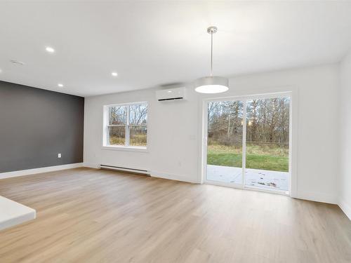 10 Miller Road, Elmsdale, NS 