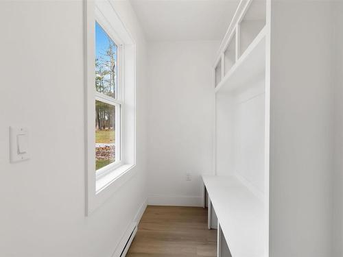 10 Miller Road, Elmsdale, NS 