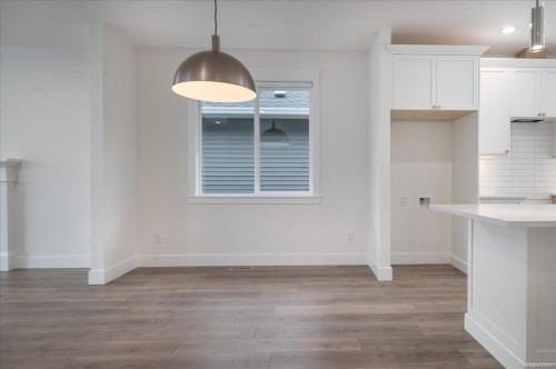 4546 Suncrest Rd, Nanaimo, BC 