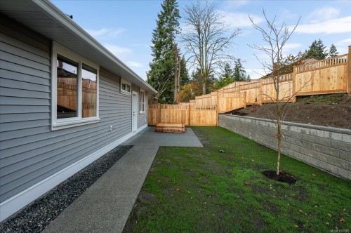 4546 Suncrest Rd, Nanaimo, BC 