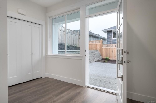 4546 Suncrest Rd, Nanaimo, BC 