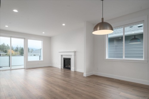 4546 Suncrest Rd, Nanaimo, BC 