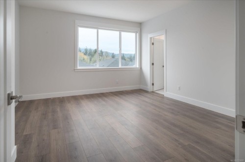 4544 Suncrest Rd, Nanaimo, BC 