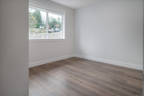 4544 Suncrest Rd, Nanaimo, BC 